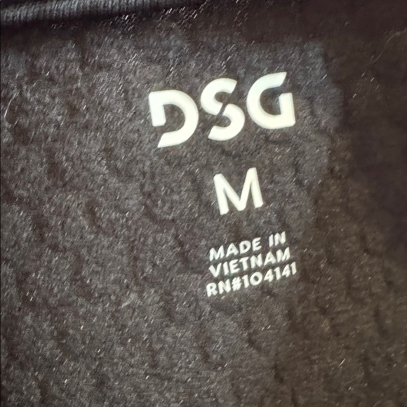 DSG Women's Run Grid 1/4 Zip Jacket Fleece Pullover Black MEDIUM cold gear NWT - Picture 8 of 14
